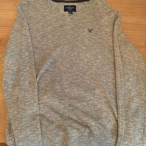 American Eagle Men's V Neck Sweater